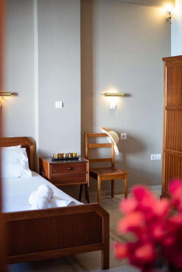 Almira Inn Ios Zewnętrze zdjęcie
