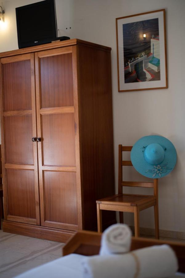 Almira Inn Ios Zewnętrze zdjęcie